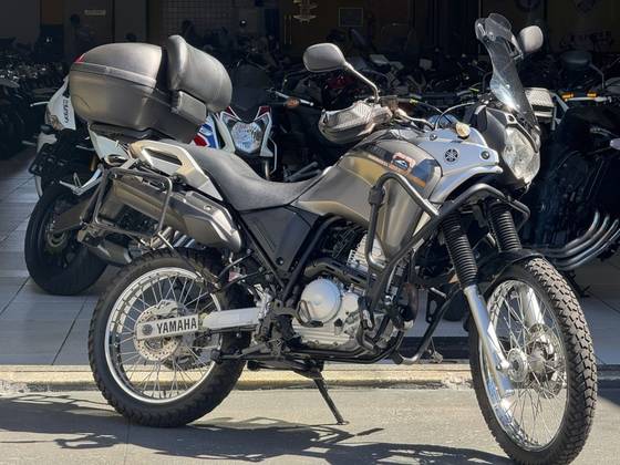 YAMAHA XTZ 250 TÉNÉRÉ 